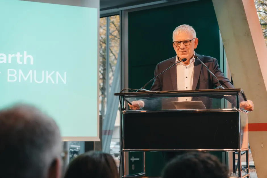 Jochen Flasbarth, Staatssekretär im Bundesumweltministerium, auf dem Podium